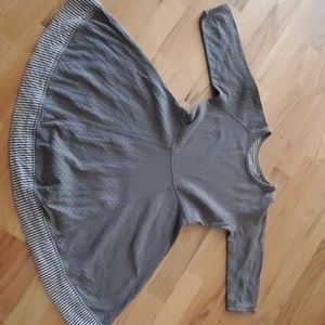 Hanna Andersson reversible dress 110 sz 5